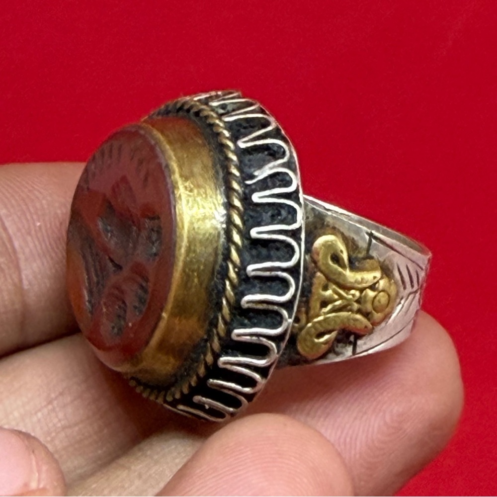 Antique Central Asian Carnelian
Intaglio Tribal Silver Ring